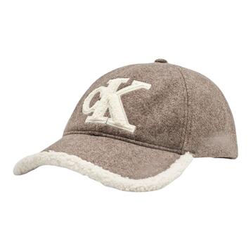 Γυναικείο Καπέλο Calvin Klein Felt/Sherpa Cap W/Chenille Log Demitasse Heather LV04F5092G-BAM