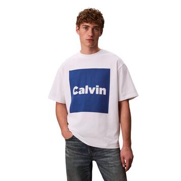 Ανδρικό T-Shirt Calvin Klein Ss 16s Io Calvin Box Graphic Tee Brilliant White LV04RD813G-YAA Ανδρικό T-Shirt Calvin Klein Ss 16s Io Calvin Box Graphic Tee Brilliant White LV04RD813G-YAA