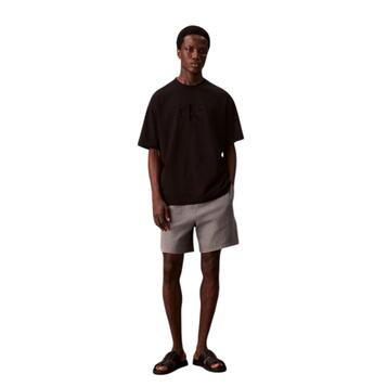 Ανδρικό T-Shirt Calvin Klein Ss Hi Low Emb 16s Jersey Cn Tee Brilliant Black LV04RB295G-UB1