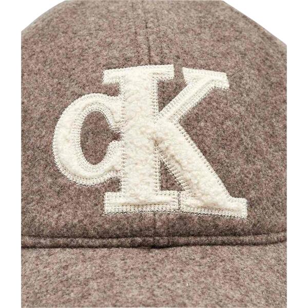 Γυναικείο Καπέλο Calvin Klein Felt/Sherpa Cap W/Chenille Log Demitasse Heather LV04F5092G-BAM