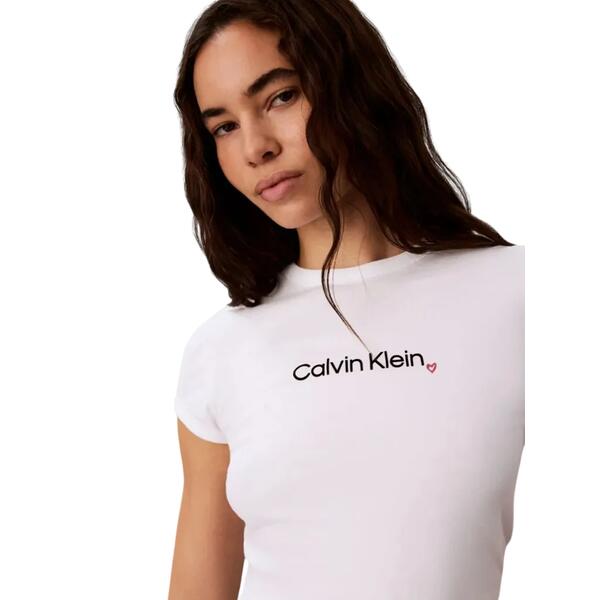 Γυναικείο T-Shirt Calvin Klein Ss Slim Fit Heart Logo Tee Bright White LV047H835G-YAF