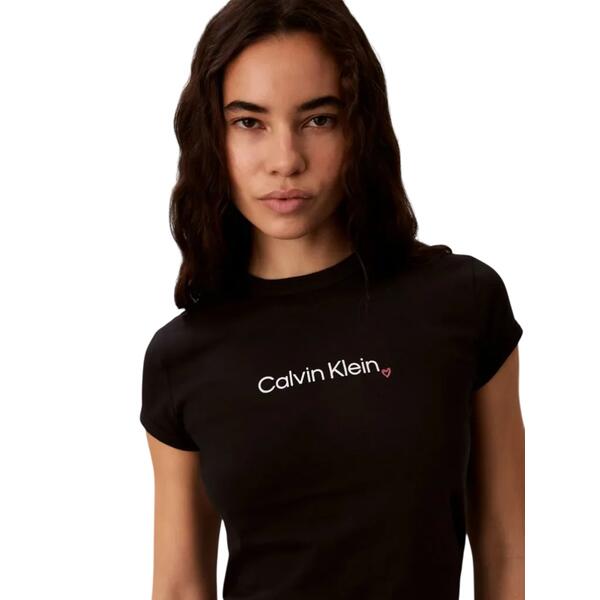 Γυναικείο T-Shirt Calvin Klein Ss Slim Fit Heart Logo Tee Black LV047H835G-UB1