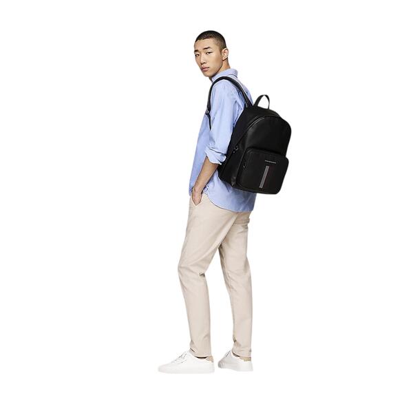 Αντρικό Backpack Tommy Hilfiger Foundation Dome Μαύρο AM0AM12598-BDS