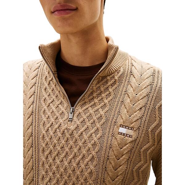 Ανδρικό Πουλόβερ Tommy Jeans TJM Slim Badge Cable Qrtr Zip Coastal Taupe Tonal DM0DM22103-0HD