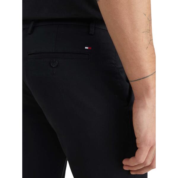 Ανδρικό Παντελόνι Tommy Hilfiger Bleecker Chino 1985 Pima Cotton October Black MW0MW26619-BDS32